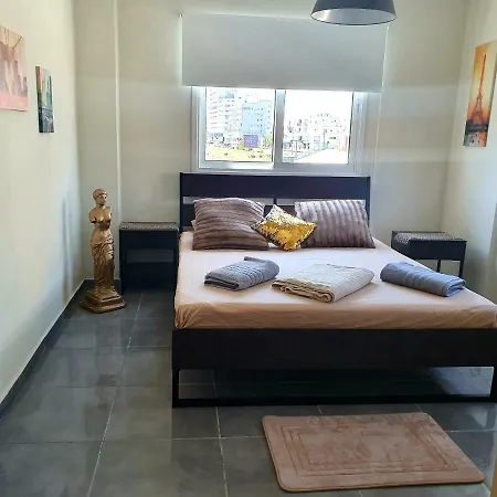 City Heights Apartment Larnaca